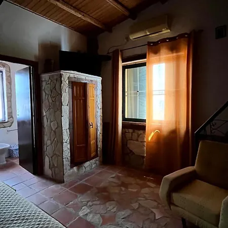 Agriturismo Villa Assunta Santa Caterina Villarmosa Exterior photo